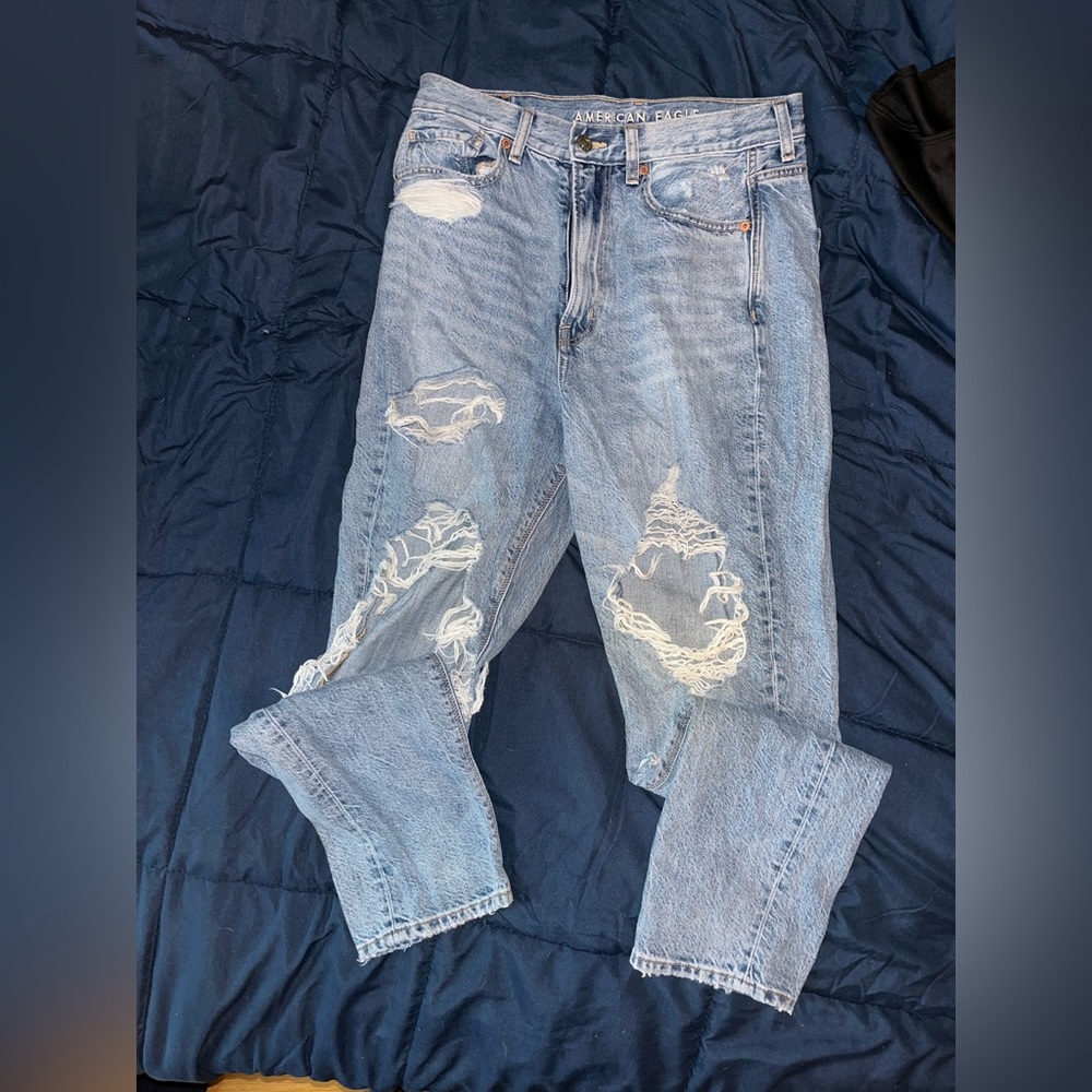 Mom ripped American Eagle jeans